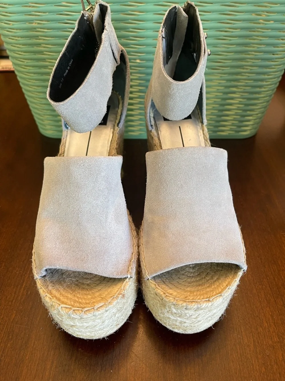 Dolce Vita Straw Light Gray Suede Espadrille Platform Wedge Sandals, SZ 7.5